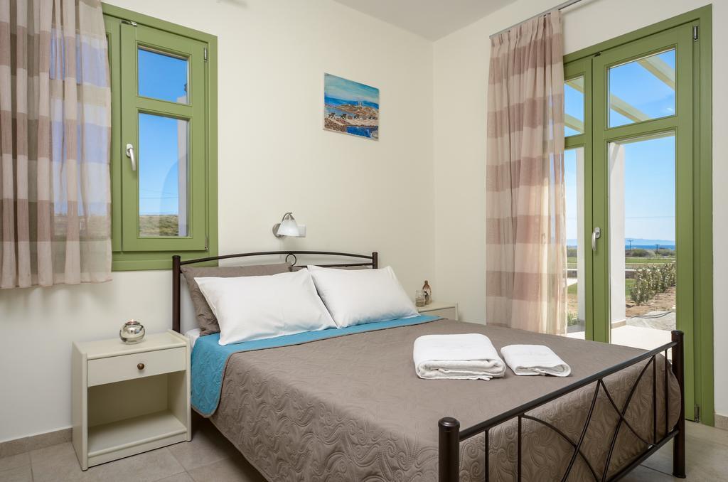 Natura Villas In Naxos 미크리 비글라 외부 사진